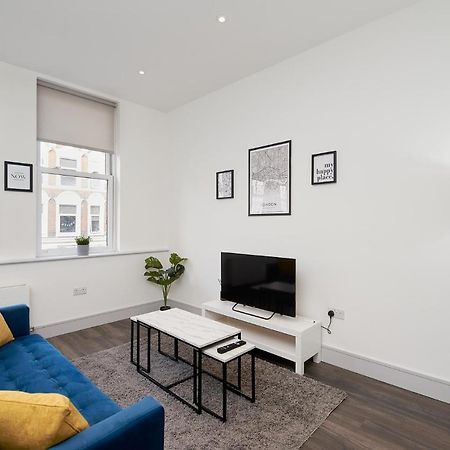 High Spec 2 Bed Apartment W/Parking Available Londyn Zewnętrze zdjęcie